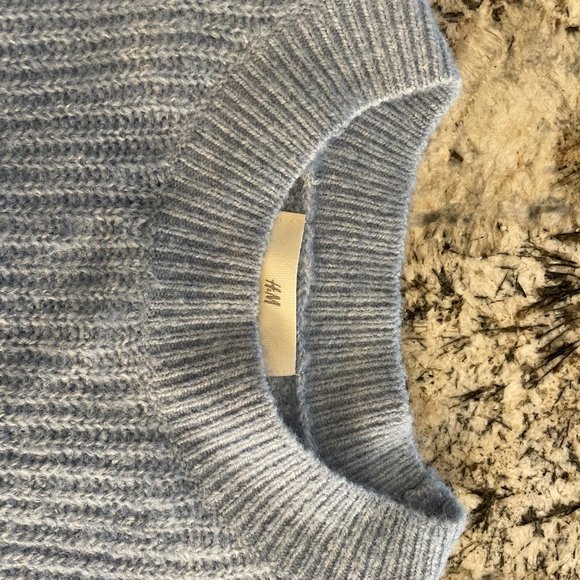 H&M Blue Knit Sweater - Size Small - Picture 3 of 6